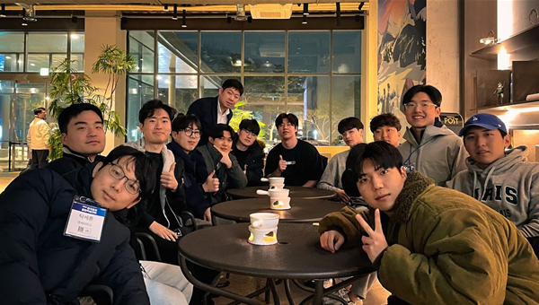 ▲2024한국바카라사이트 안내종학학술대회에참가한DAMISLAB멤버들