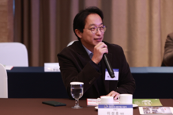 ▲씨메스이성호바카라 게임 사이트