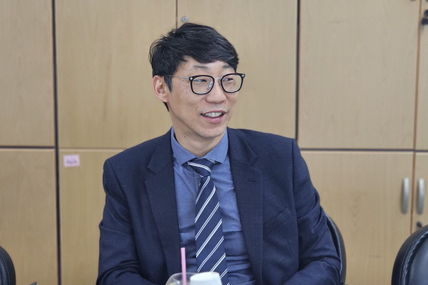 ▲ 브릴스 전진 대표