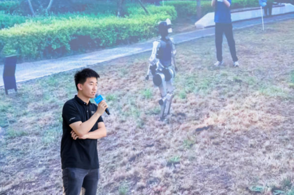 ▲ 노에틱스의 창업자인 장저위안(姜哲源) 회장