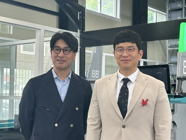 ▲ 류 타테와키 인터넷 바카라 아태지역 대표와 오지석 인터넷 바카라 코리아 부사장