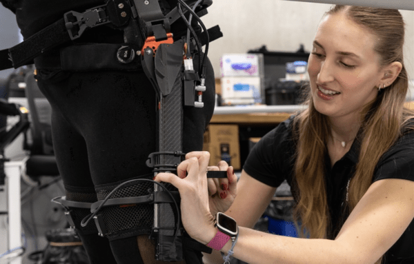 美 유타대 연구팀, 편마비 환자용 고관절 착용 로봇 개발 - 뉴스 썸네일 이미지