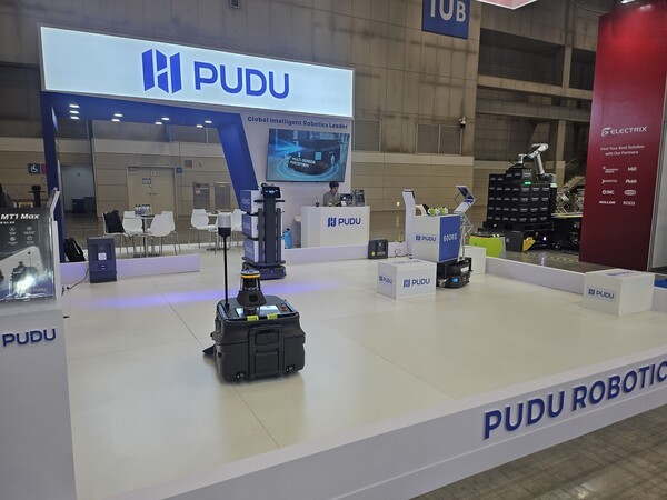 ▲푸두로보틱스는 소형 물류창고 및 공장 내 물류에 적합한 산업용 배송 파라오 슬롯 ‘PUDU T150’, ‘PUDU T300’, ‘PUDU T600’ 라인업을 선보였다. (사진=파라오 슬롯신문)