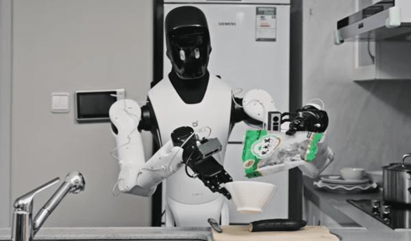 ▲애지봇 휴머노이드 바카라 가상 머니 사이트(사진=유튜브 캡처)