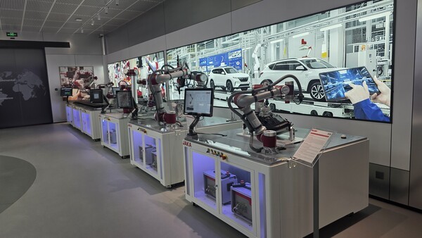 ▲자동차 공정에 활용되는 각종 협동 사이다카지노들. (사진=사이다카지노신문)