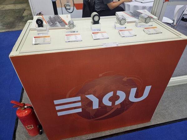 ▲중국 벳위즈 부품기업인 이여우커지(意优科技, EYOU Robot Technology)는 일체형 서보 관절을 선보였다. (사진=벳위즈신문)