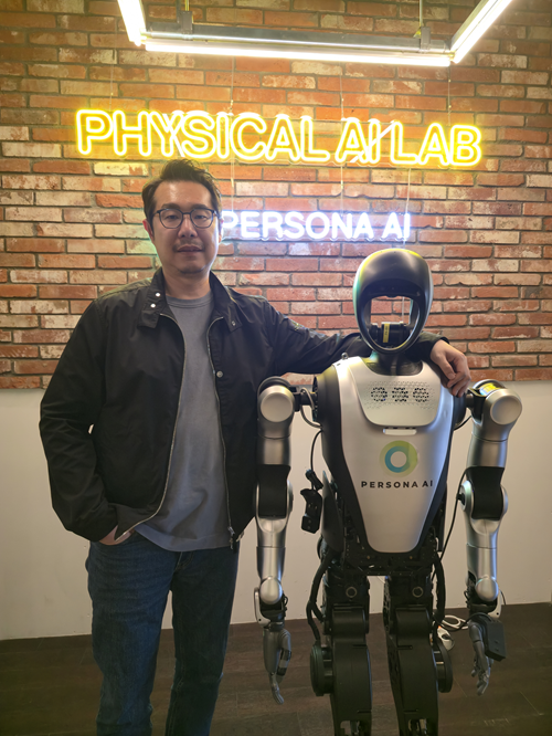 페르소나AI, 피지컬 AI 휴머노이드 로봇 OS 공개