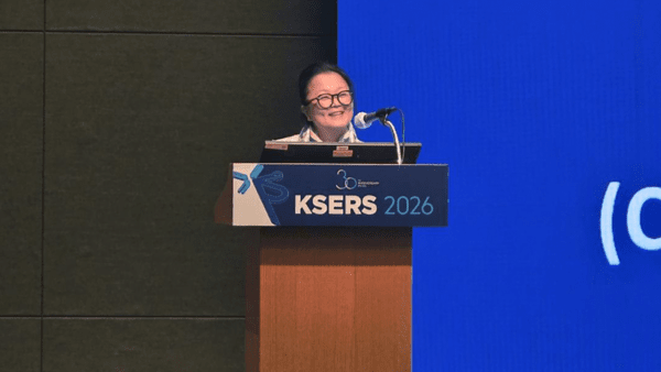 ▲KSERS 2026에서 발표하는  우양희 교수. (사진=강남슬롯)