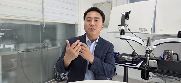 [기업 최전선을 가다-(주)휴로틱스] "입으면 건강해지는 로봇"...웨어러... - 뉴스 썸네일 이미지