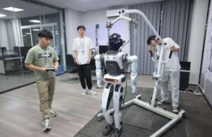 중국, 감정 읽는 휴머노이드 바카라사이트 통장 공개…인간형 바카라사이트 통장 진화 가속