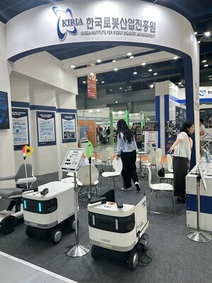 ‘로보테크쇼 2025’ 개막… 산업용부터 AI 슬롯사이트 추천까지 총출동