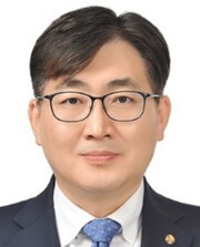 끝나지 않는 산업재해의 그림자, 검증 슬롯사이트이 해법이다!