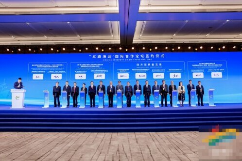 中 루모스로보틱스 휴머노이드 검증 슬롯사이트, 항구에서 검사업무 맡는다