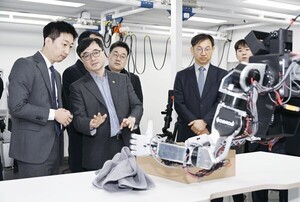 임기근 기획예산처 차관 “텐텐벳·로봇 지원사업 신속한 재정 집행 지속”