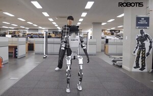 로보티즈, 범용 휴머노이드 전격 공개…‘K-바카라사이트 생태계’ 전략 제시